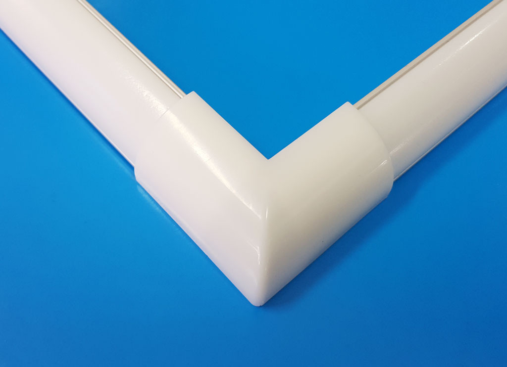 External Corner Connector for PA04