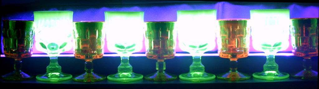 uranium-class-display-under-uv-light1.jpg